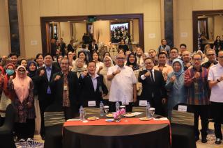 Wamenaker Dorong Penerapan Higiene Industri untuk Tekan Risiko Kecelakaan Kerja